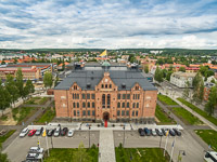 30/66